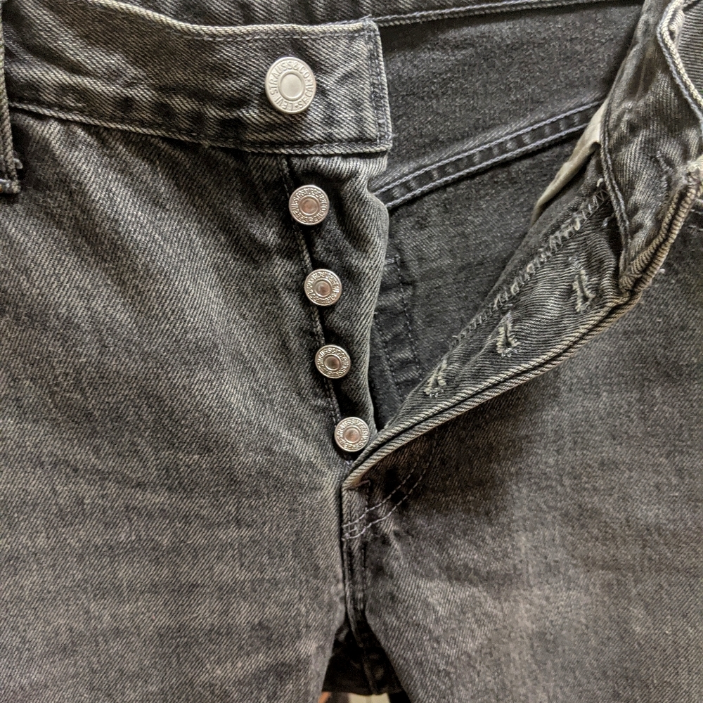 Distressed Jean